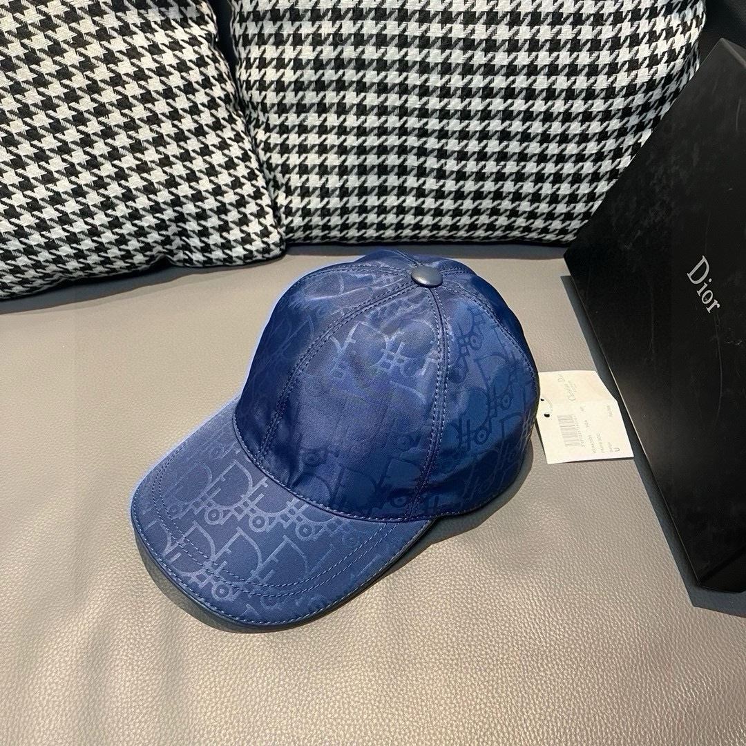 Christian Dior Caps